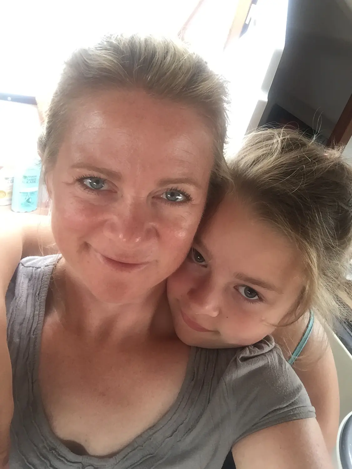 Kirsten mit ihrer Tochter