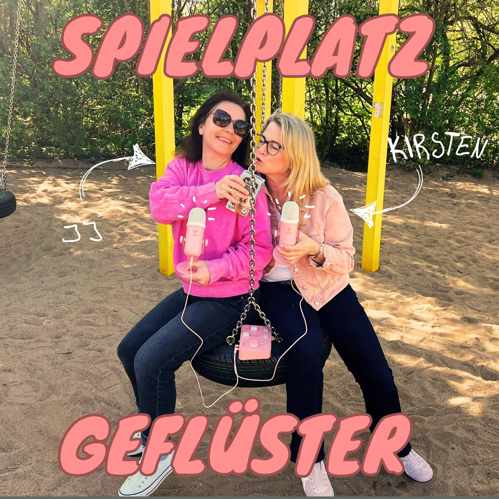 Kirsten Kau, die mit einem Mädchen High-Five macht